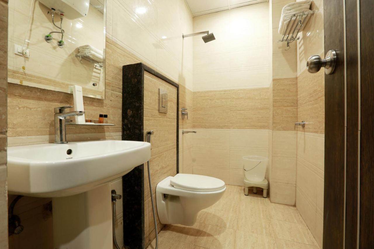 ניו דלהי Travel Inn At Delhi Airport מראה חיצוני תמונה