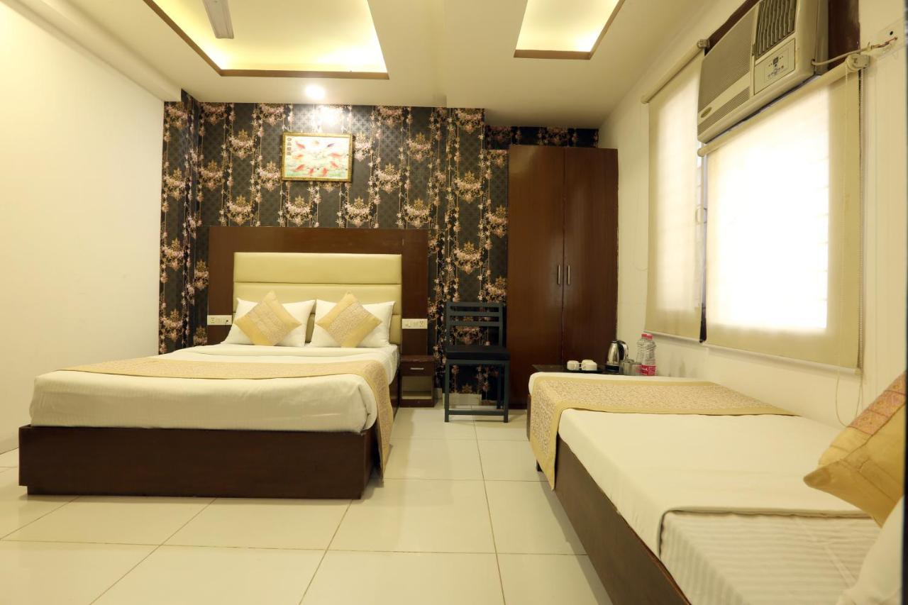 ניו דלהי Travel Inn At Delhi Airport מראה חיצוני תמונה